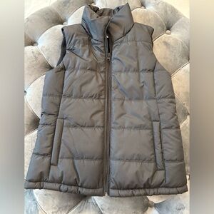 New York and Company Zip Puffer Vest NWT XS Black